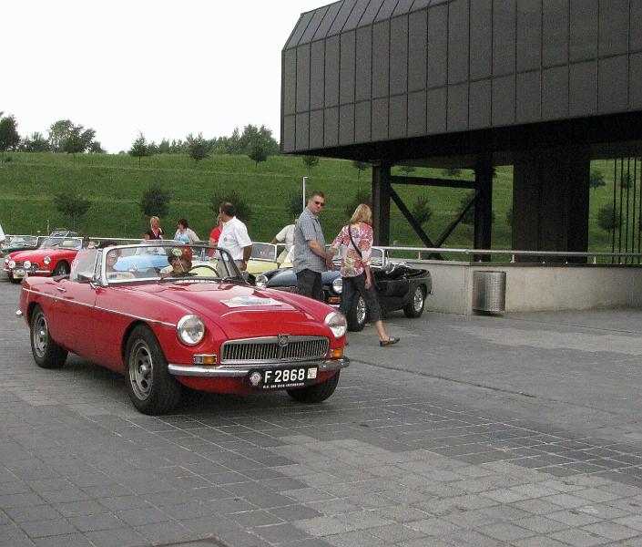 MG DAY 2010, georganiseerd  door MG Club Belgique Sud (22).JPG